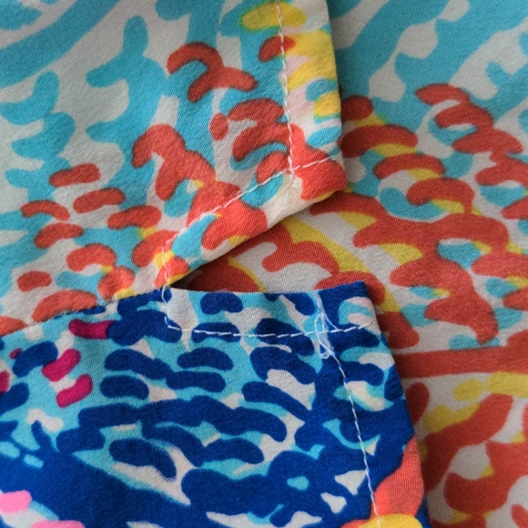 Lilly Pulitzer Elsa silk top bold pattern small - Picture 5 of 8